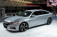 「トヨタ・カムリ」と並び、北米のミドルクラスセダン市場で高い人気を誇る「ホンダ・アコード」。