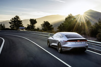 アウディが「A6 e-tronコンセプト」を世界初公開【上海ショー2021】の画像