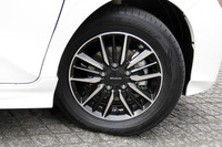 「ホンダ・フリード」に走りを高めたコンプリートカー「モデューロX」が登場の画像