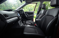 「スバル・フォレスター」にシックなイメージの特別仕様車の画像