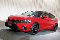 ホンダが11代目となる新型「シビック」のハッチバックモデルを世界初公開