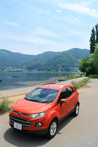 フォード・エコスポーツ タイタニアム