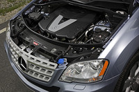 メルセデス・ベンツML320ブルーテック（4WD/7AT）【海外試乗記】の画像