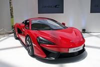 「マクラーレン540Cクーペ」。2015年4月の上海モーターショーで世界初公開された。