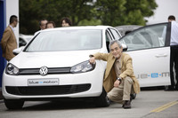 試乗会は、上海サーキットを舞台に行われた。