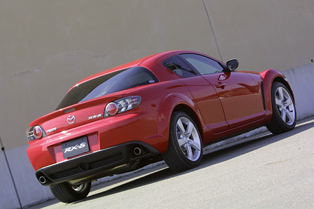 マツダRX-8試乗記（前編） 執念の4シーター〜RX-8試乗報告
