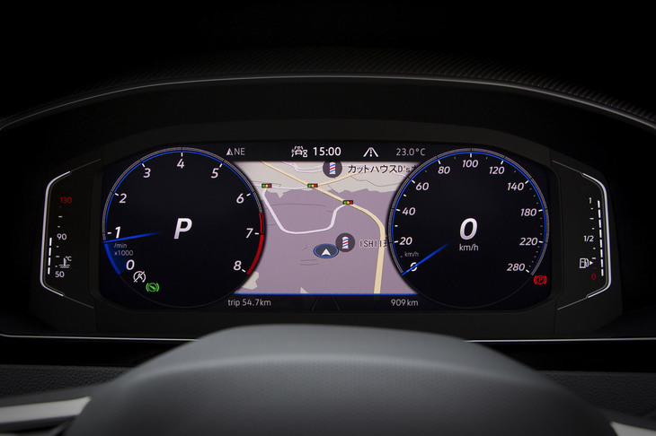 フォルクスワーゲン・アルテオン（デジタルメータークラスター「デジタルコックピットプロ」）