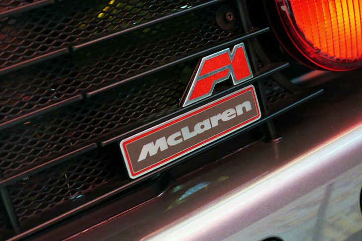 マクラーレンF1 1993年（リアエンブレム）