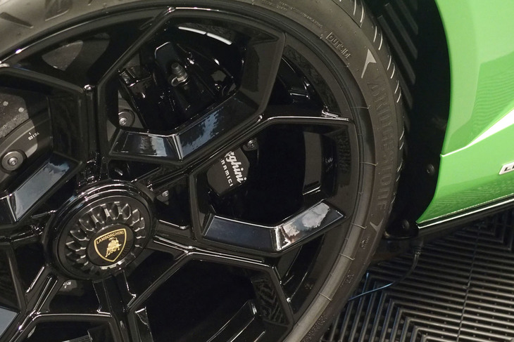 ランボルギーニ・ウラカン テクニカ（リアブレーキ）