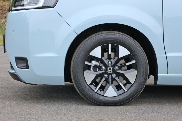 ホンダ・ステップワゴン エアー（タイヤ＆ホイール）