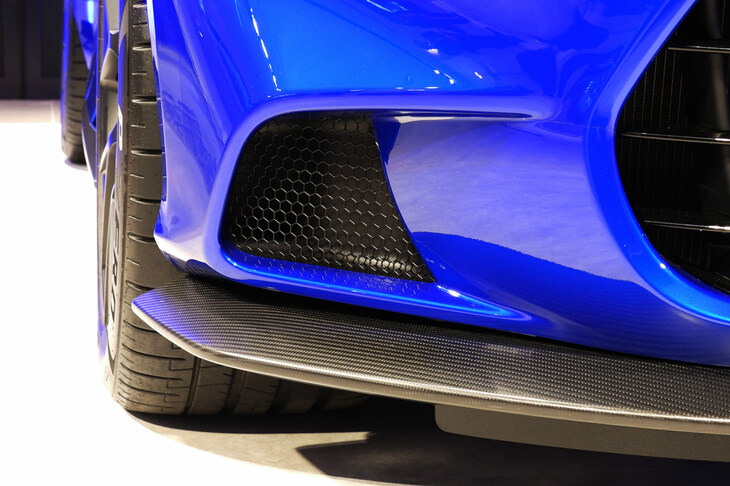 アストンマーティン・ヴァンキッシュ ヴォランテ（カーボンリップスポイラー／エアインテーク）