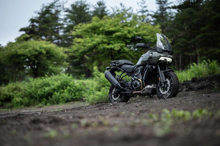 ハーレーダビッドソンとしては初出のアドベンチャーモデルでありながら、高いパフォーマンスを有していた「パン アメリカ1250」。このジャンルの勢力図を変える一台となるかもしれない。