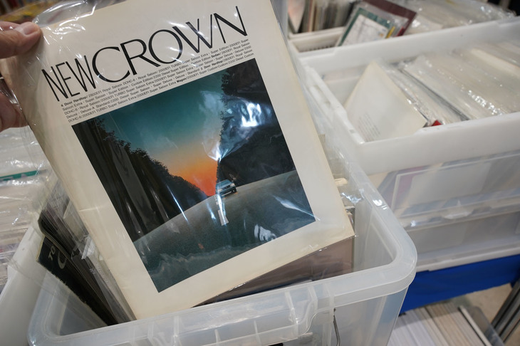 自動車趣味の店ロンバルディのブース。