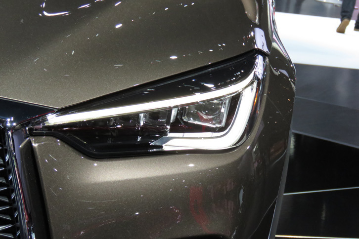 インフィニティQX50