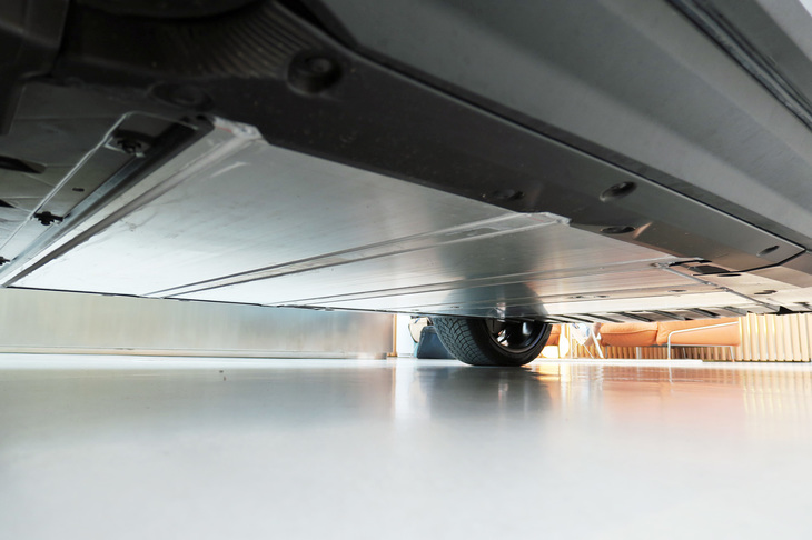 ボルボC40リチャージ（車体底部）