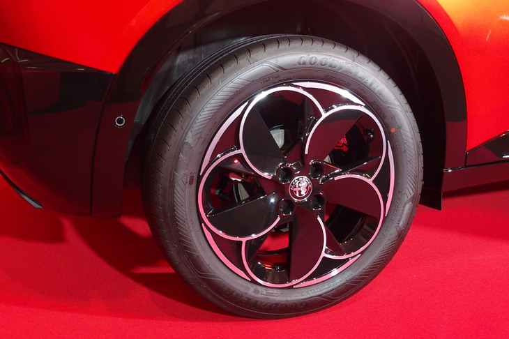 アルファ・ロメオ・ジュニア（リアホイール）