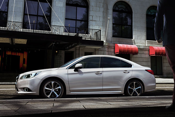 「レガシィB4」