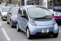 「三菱 i」、イギリスで限定販売