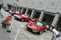 あこがれのスーパーカーの姿も