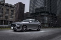 マセラティ・レヴァンテ トロフェオ