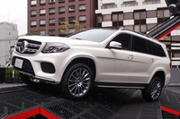 メルセデス・ベンツの最上級SUV、GLSがデビュー