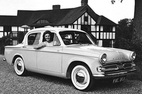 英国の自動車産業は、日本の自動車メーカーにとってまさにお手本だった。写真は「ヒルマン・ミンクス」。いすゞはルーツと提携して同車をノックダウン生産し、クルマづくりを学んだ。