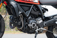 ドゥカティ・スクランブラー アーバンモタード（6MT）／アプリリアRS660リミテッドエディション（6MT）／モト・グッツィV100マンデッロS（6MT）【試乗記】の画像