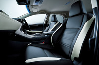 レクサス6車種にブラックが決め手の特別仕様車の画像