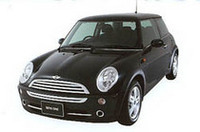 3周年記念の「MINI」で“音楽を楽しむ”