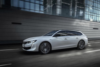 「プジョー508」のステーションワゴン版「508SW」発売　5人乗車時の荷室容量は先代を大きく上回る530リッターに