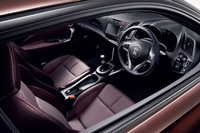「ホンダCR-Z」に“あでやか内装”の特別仕様車の画像