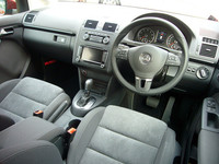 「TSIハイライン」のインストゥルメントパネル。