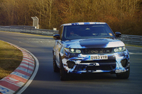 「レンジローバー スポーツSVR」のプロトタイプ。
    