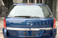 写真をクリックするとシートが倒れるさまが見られます。