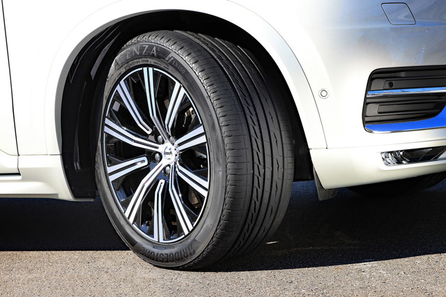 BRIDGESTONE ALENZA LX100」にみるSUV専用プレミアムタイヤの真価 2021 Spring  タイヤセレクション＜AD＞