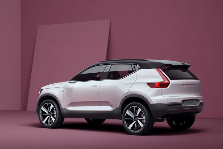 「ボルボ・コンセプト40」（ワゴン）。