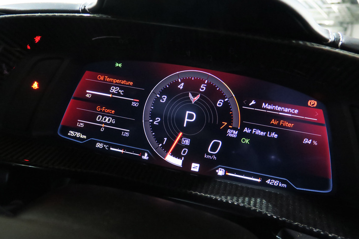 シボレー・コルベット3LT（「Z」モード時のメーター表示）