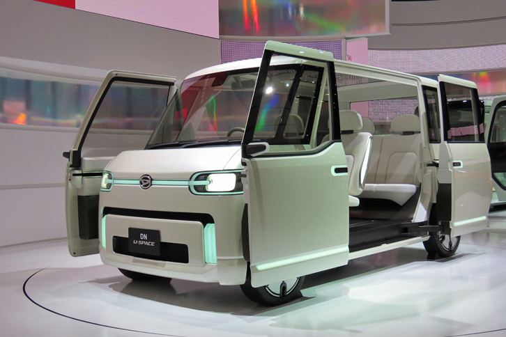 ダイハツDN U-スペース（エクステリア）