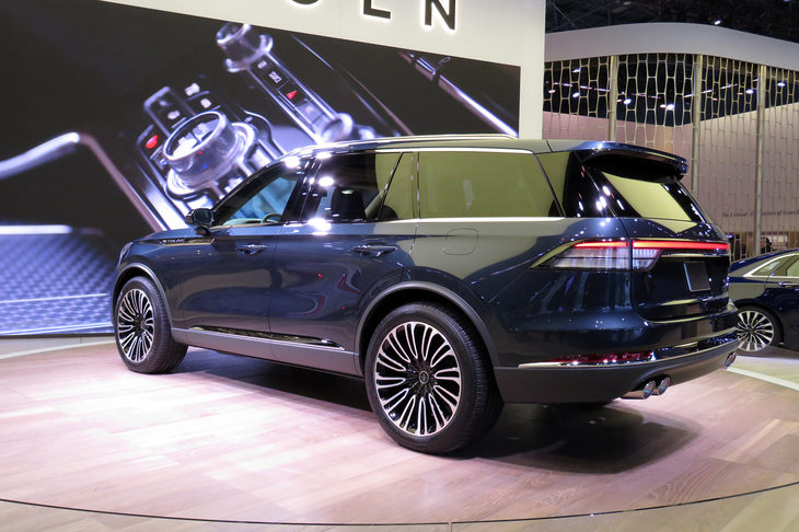 リンカーン・アビエーター（エクステリア）