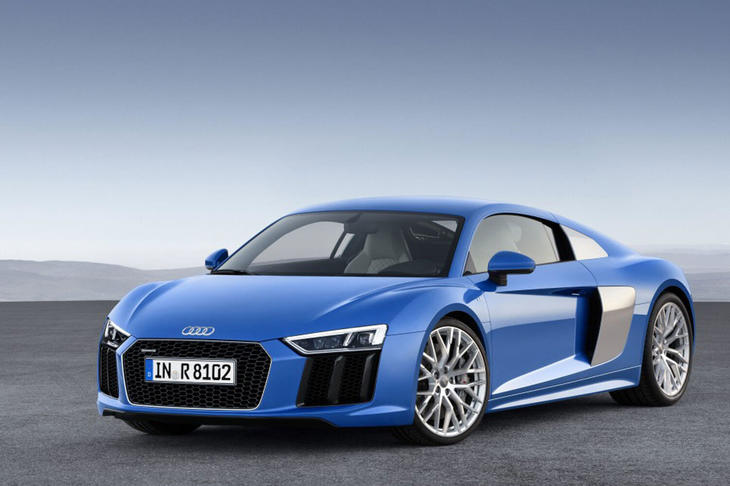 アウディR8
