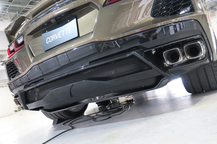 シボレー・コルベット2LT（マフラー）
