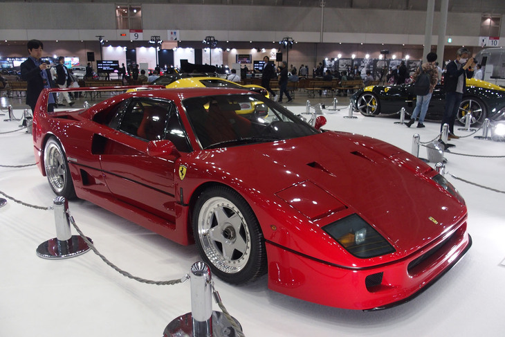 フェラーリF40（1990年）／主催者展示コーナー