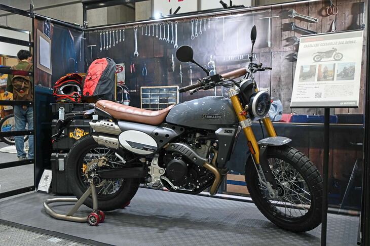 ファンティック・キャバレロ スクランブラー500デラックス