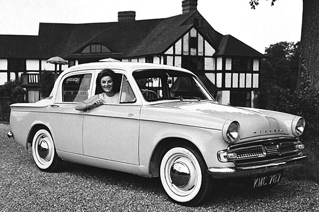 英国の自動車産業は、日本の自動車メーカーにとってまさにお手本だった。写真は「ヒルマン・ミンクス」。いすゞはルーツと提携して同車をノックダウン生産し、クルマづくりを学んだ。