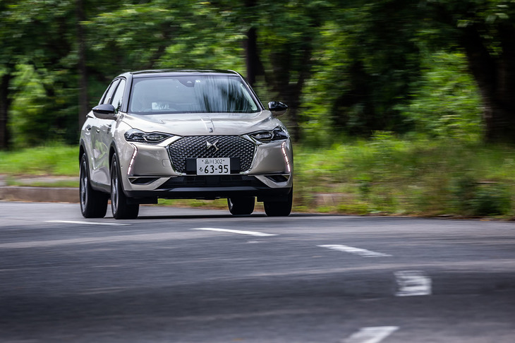 「DS 3クロスバック」は、旧PSA系の最新世代にあたるプラットフォーム、CMP（コモン・モデュラー・プラットフォーム）の記念すべき初採用モデル。CMPは、ユーロNCAP2018の要件も満たしている。