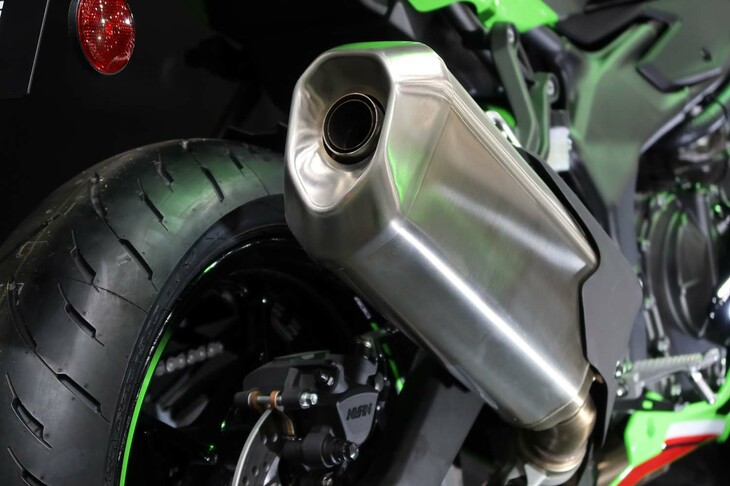 カワサキ・ニンジャZX-4RR