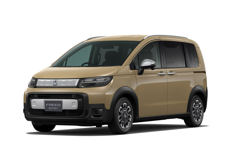 ホンダ・フリード クロスター