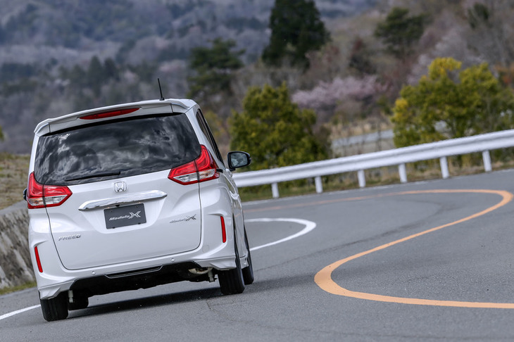 ホンダ・フリード モデューロX Honda SENSING（エクステリア）