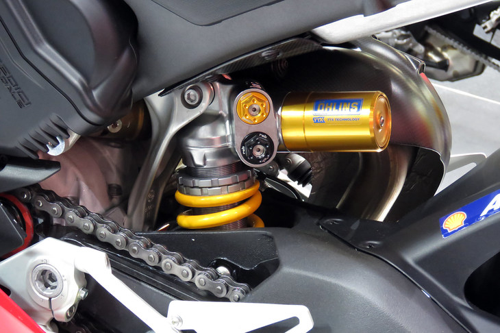 ドゥカティ・パニガーレV4 R