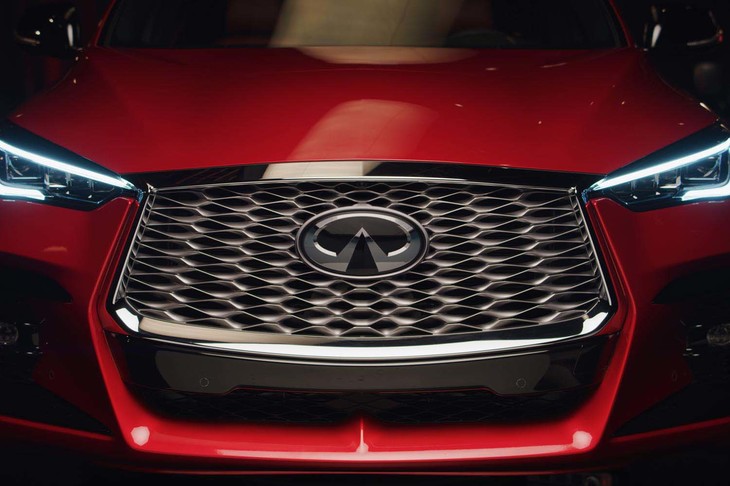 インフィニティQX55（フロントグリル）